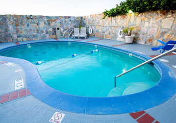 SureStay Plus Hotel by Best Western San Jose Central City - Outdoor Pool