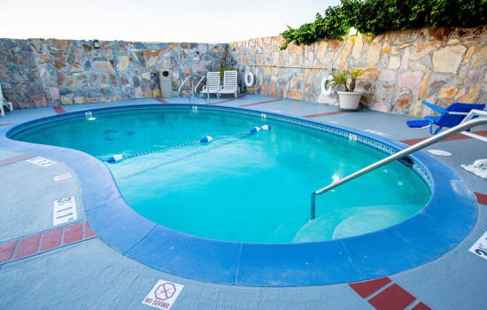 SureStay Plus Hotel By Best Western San Jose Central City - Outdoor Pool