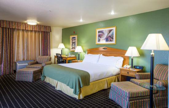 King Room Non-Smoking - Room View